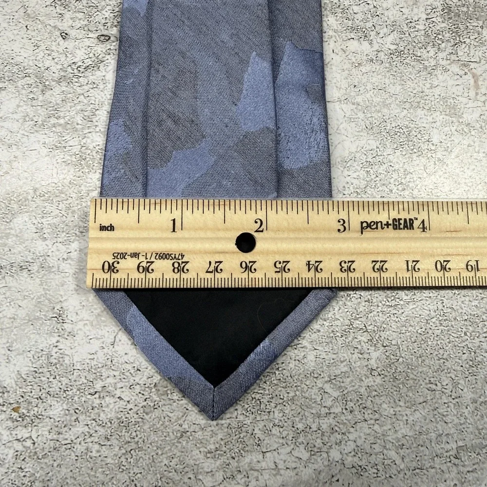 Kenneth Cole Reaction Tie Mens One Size Blue Woven Camouflage Silk Blend Necktie